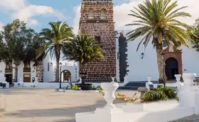 Costa Teguise, where to sleep in Lanzarote, Canary Islands