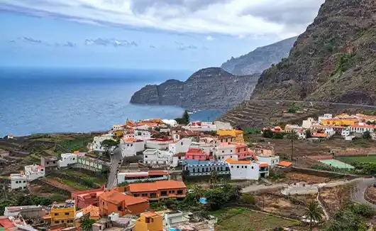 Hermigua - Tourist resort on La Gomera